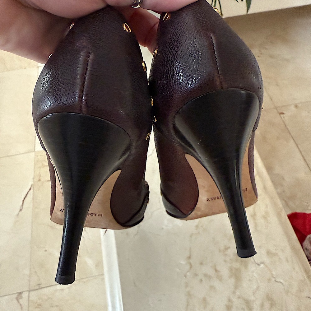 MICHAEL KORS - 2 Tone Leather pumps with gold metal studs.  4 inch heel.